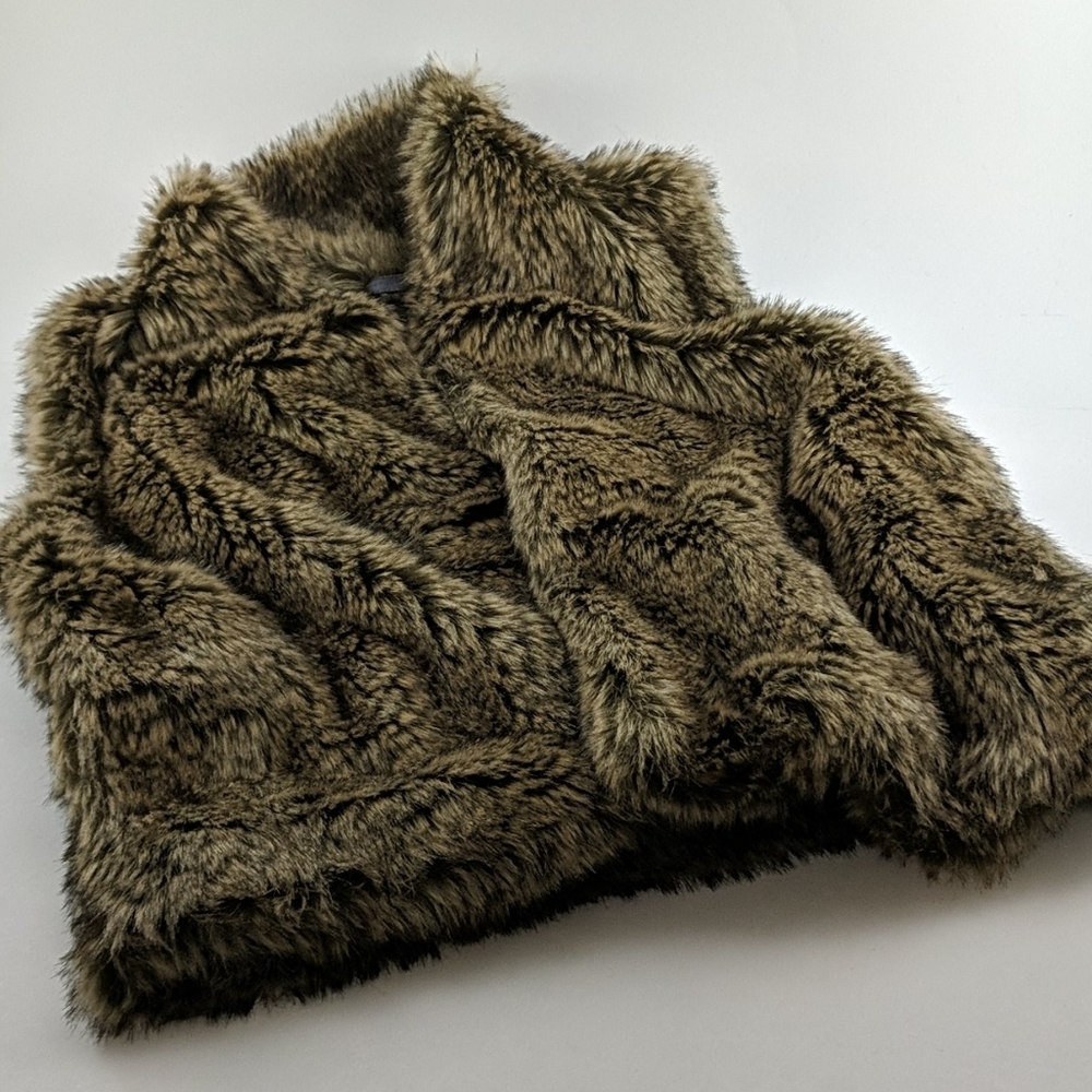 Abercrombie Fitch Women Faux Fur Vest Sz M - Picture 8 of 12